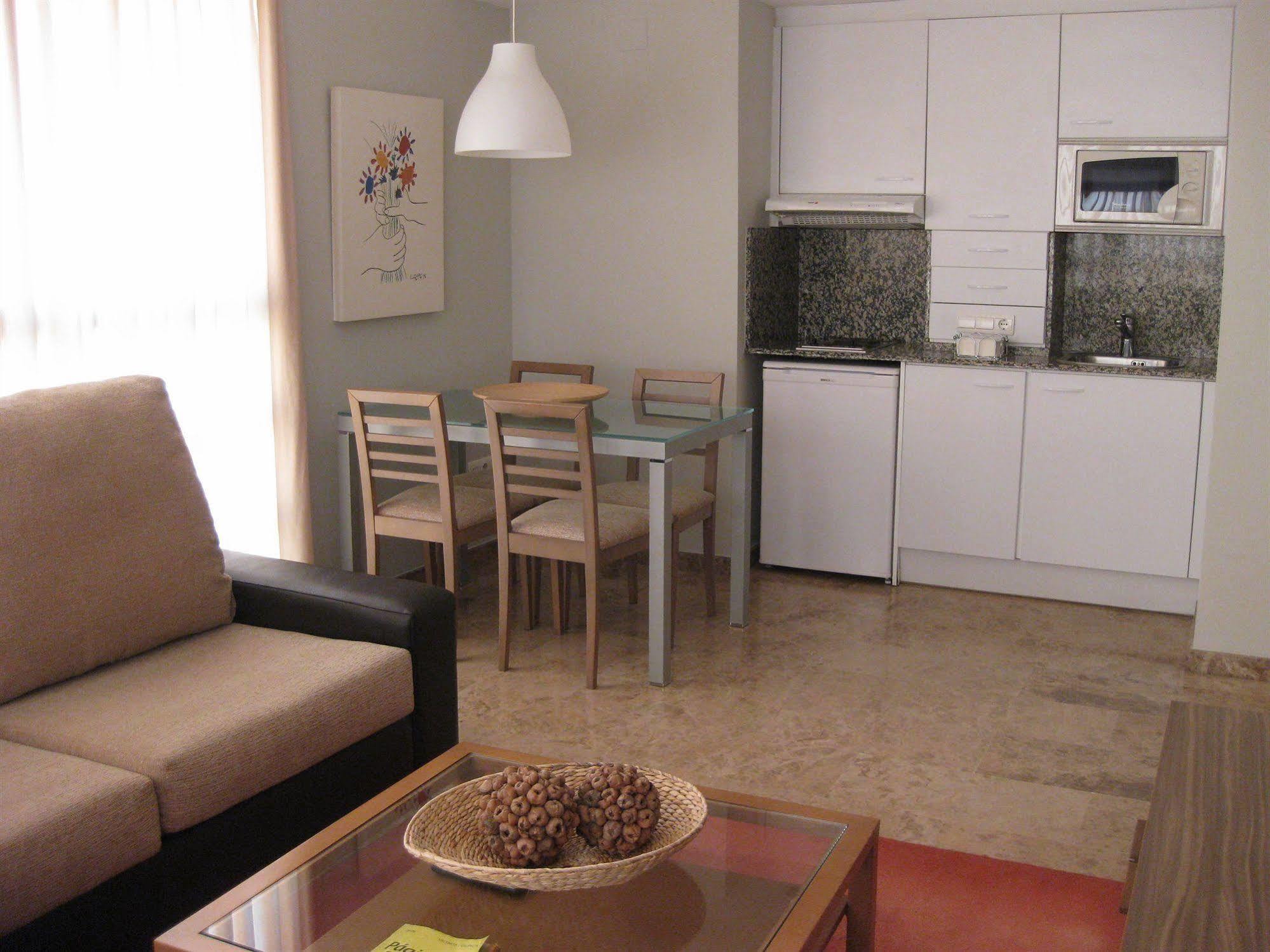 Apartamentos Plaza Picasso Βαλένθια Εξωτερικό φωτογραφία