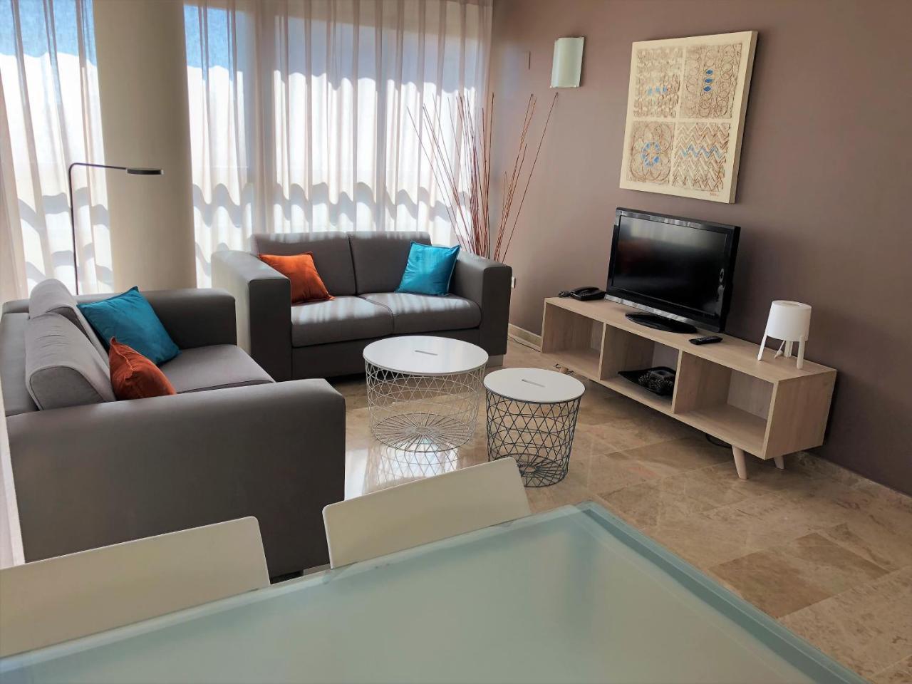 Apartamentos Plaza Picasso Βαλένθια Εξωτερικό φωτογραφία